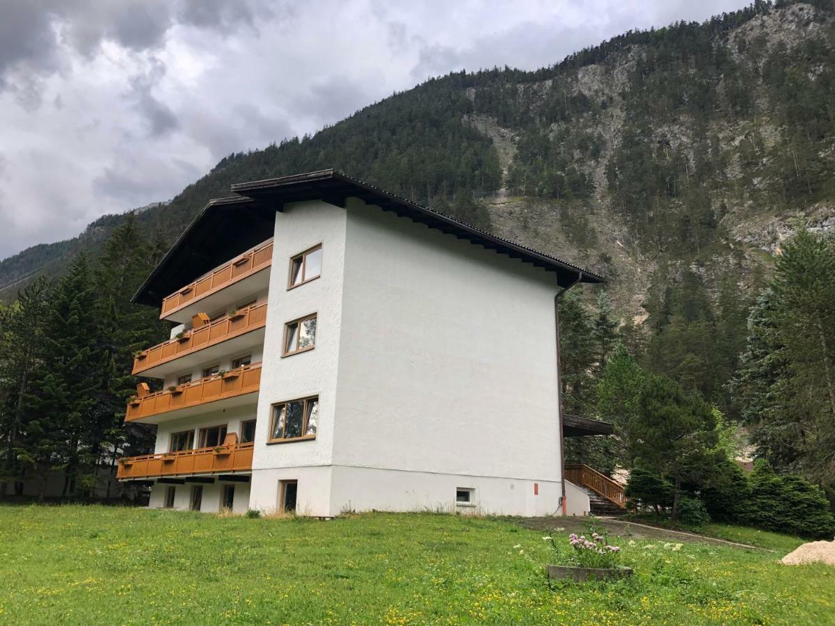 Karwendel-Lodge Scharnitz Esterno foto