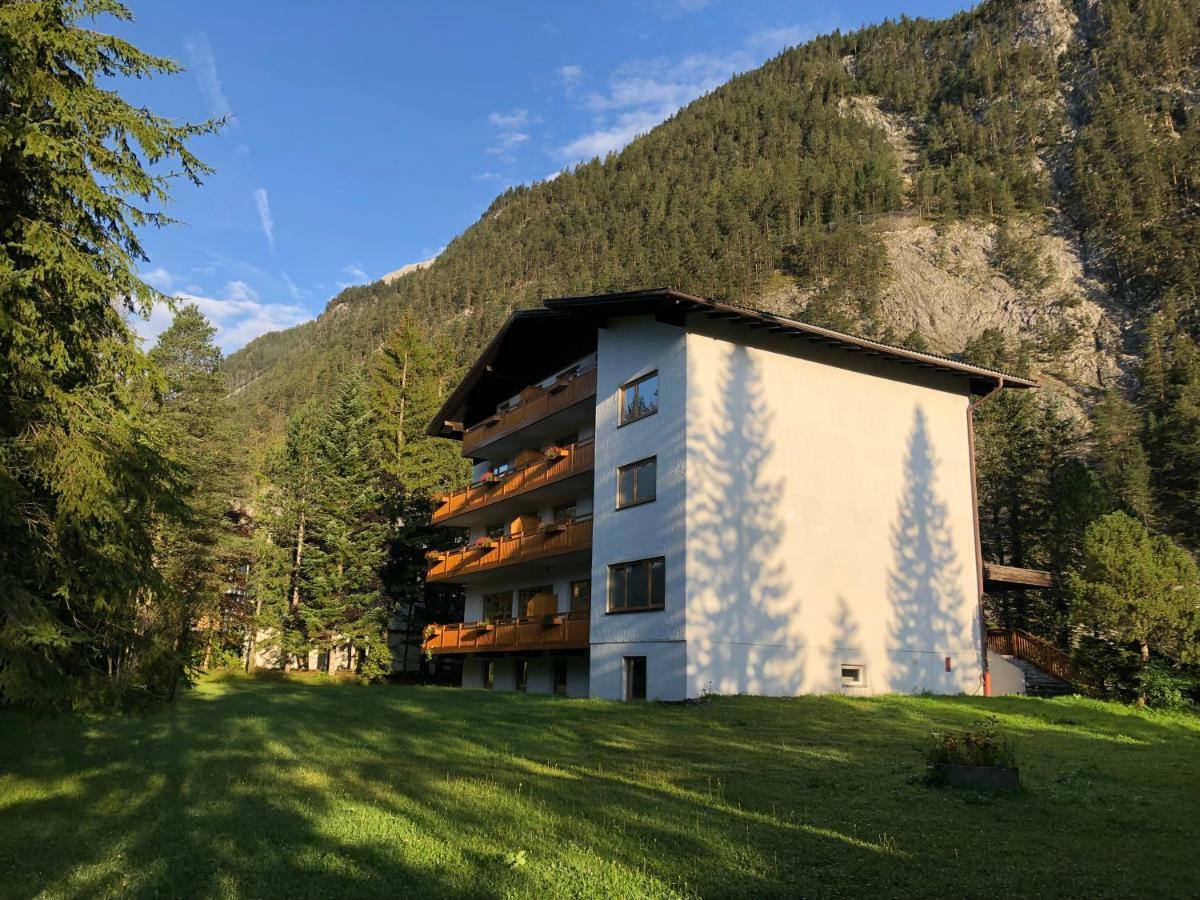 Karwendel-Lodge Scharnitz Esterno foto